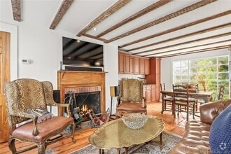 Building Photo - 49 Hollow Tree Ridge Rd