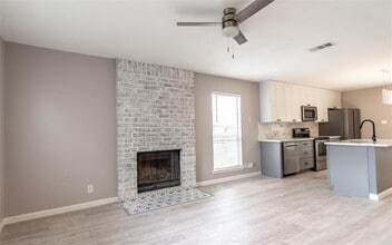 Building Photo - 1505 Cinnamon Path