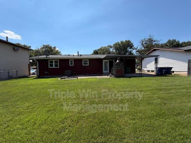Foto del edificio - 1329 Brenthaven Ln