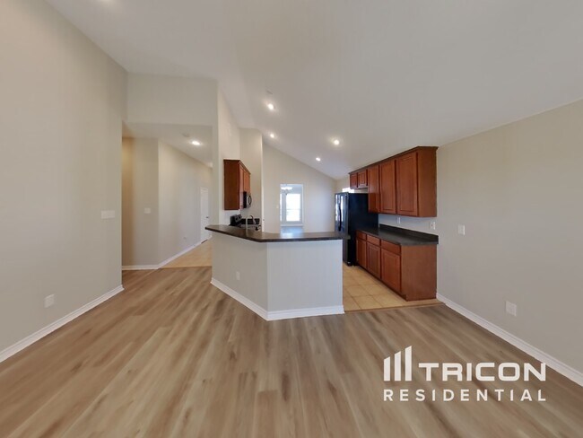 Building Photo - 4345 Sweet Clover Lane Crowley TX