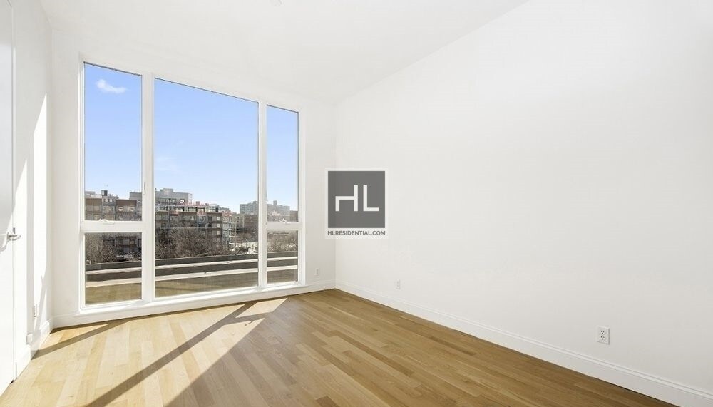 Primary Photo - 2 bed, Marcy Avenue