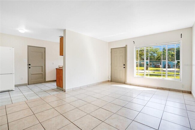 Foto del edificio - 64 N Alder Dr