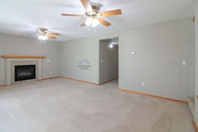 Building Photo - 1757 Maui Dr