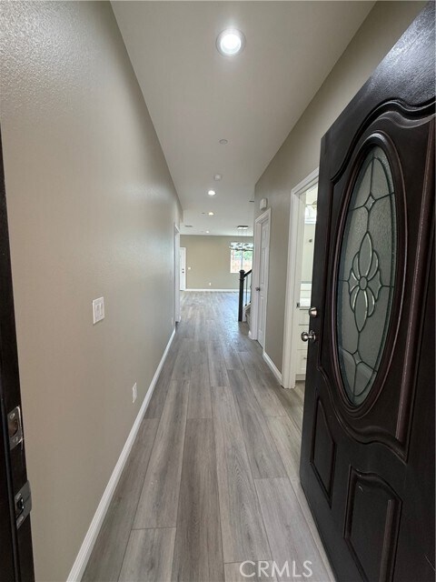 Foto del edificio - 7398 N Maple Ave