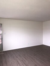 Building Photo - 276 Filer Ave