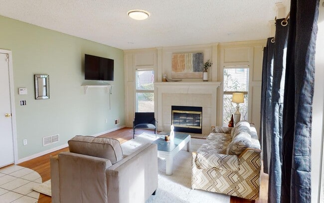 Foto del edificio - 4411 NE 65th Terrace