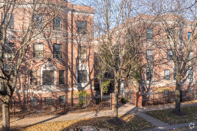 Foto del edificio - 5200-5208 S Drexel Ave