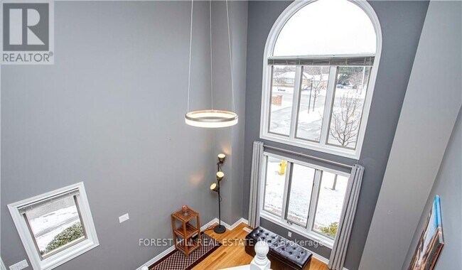 Photo du bâtiment - 1478 Adelaide St N