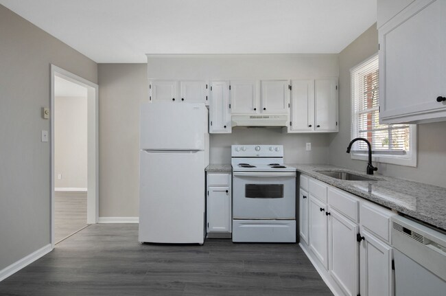 Foto del edificio - 7252 Ainsley St