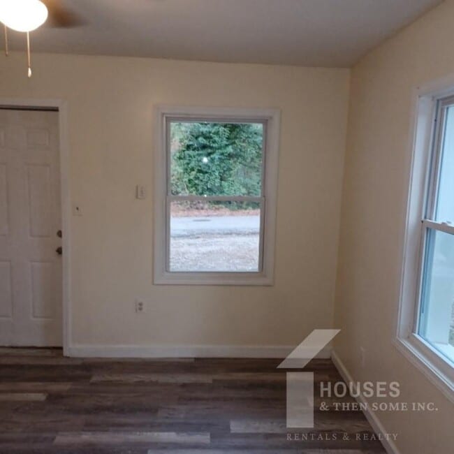 Foto del edificio - 122 Owens St