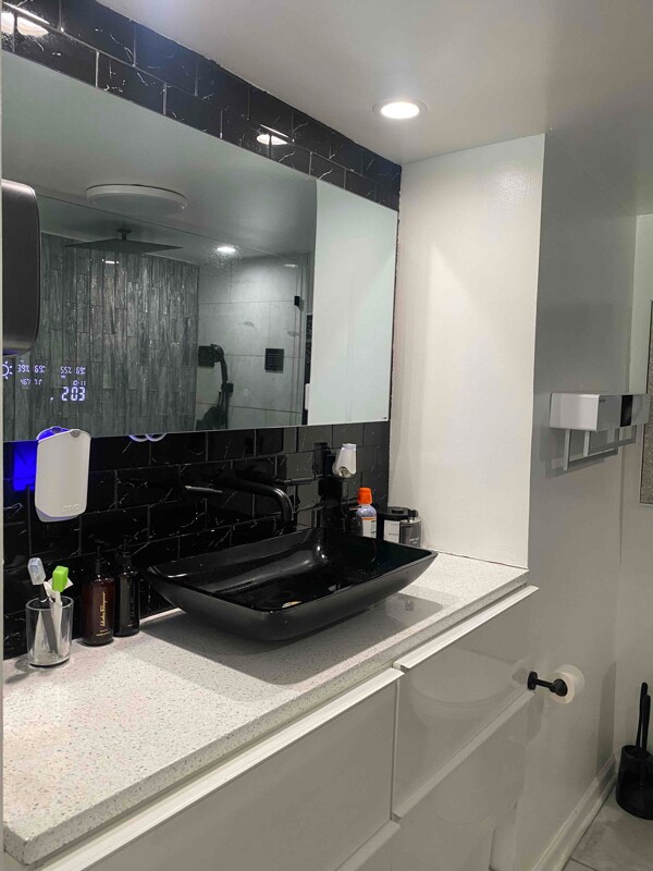 Foto del edificio - 27 Bedford St