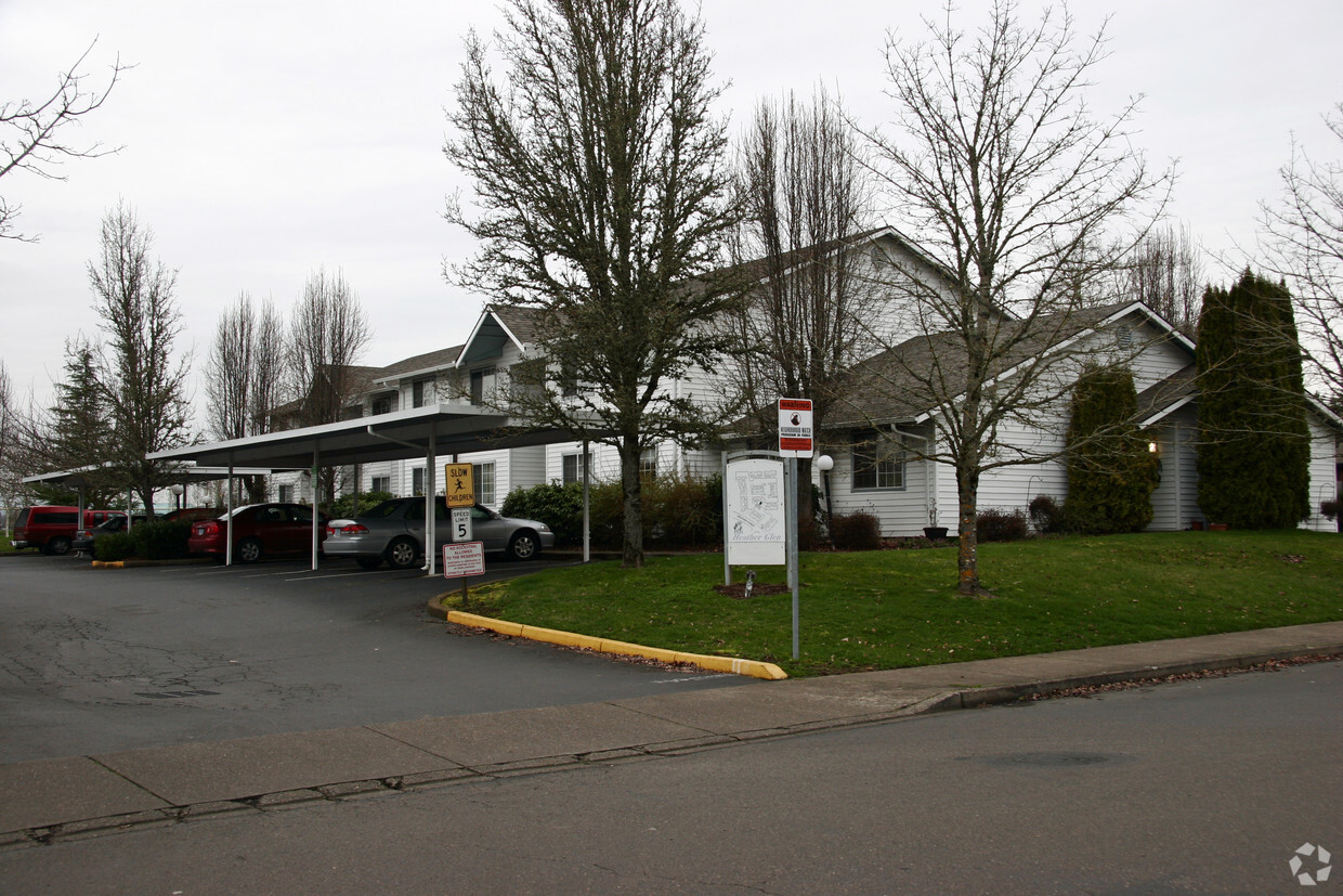 Primary Photo - Heather Glen Apartments