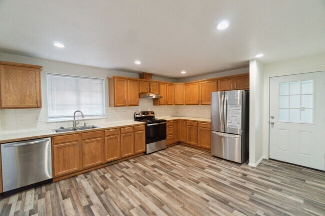 Foto del edificio - Recently Updated Single Family Home on Spo...