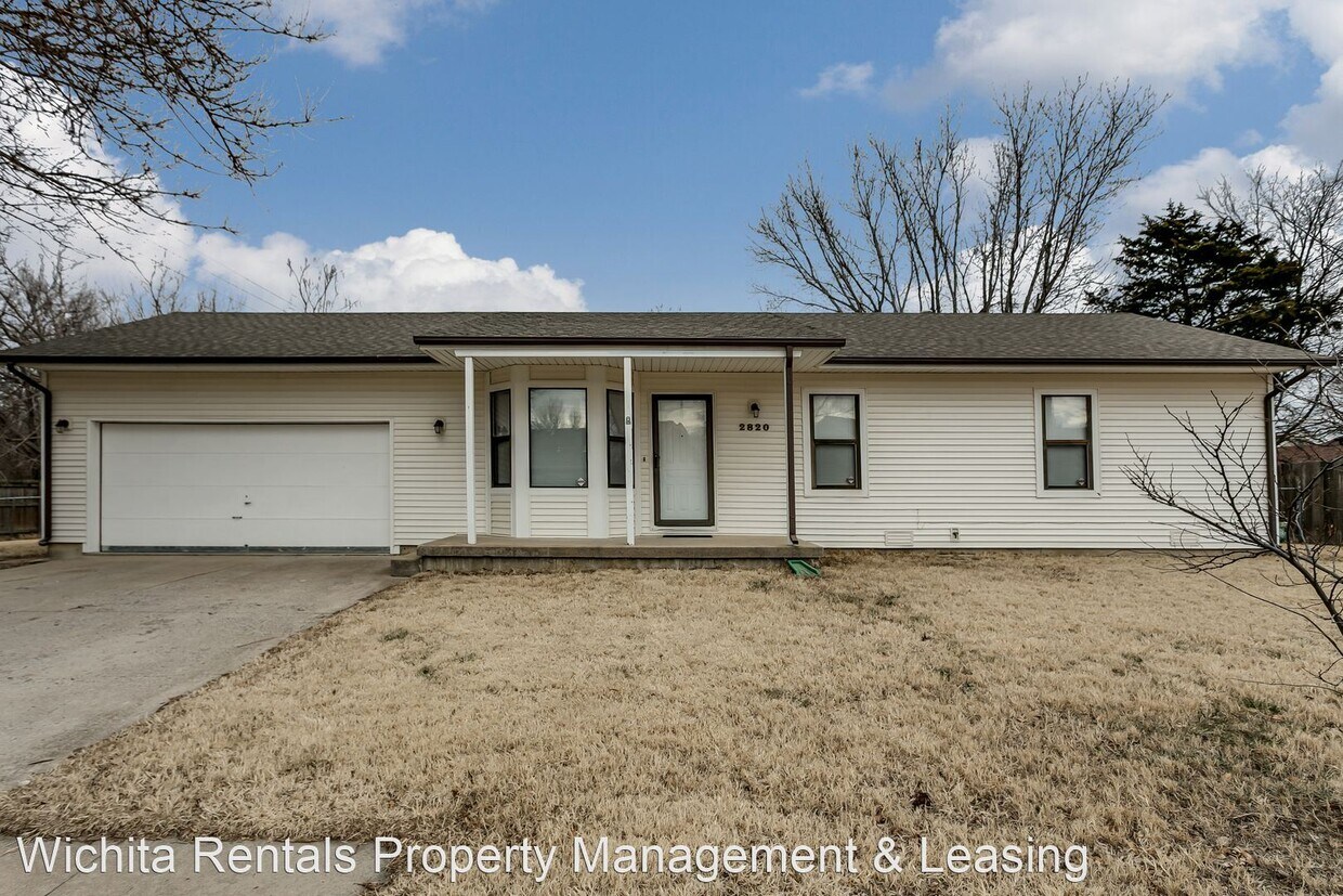 Primary Photo - 3 br, 2 bath House - 2820 W. 9th