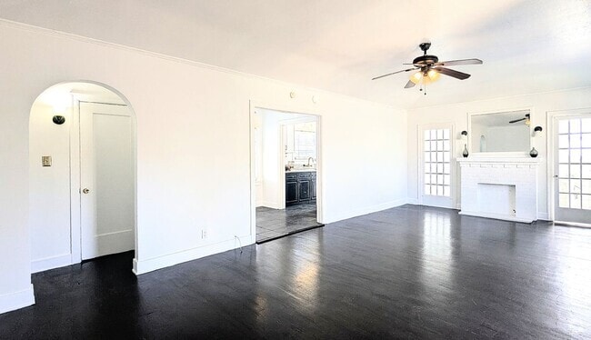 Building Photo - 1857 7th St