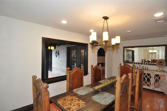 Building Photo - 11911 Pine Belt Dr