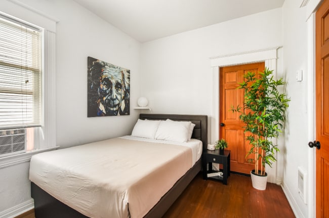 Foto del edificio - 1229 SE 36th Ave