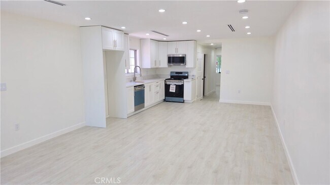 Foto del edificio - 11623 Paso Robles Ave