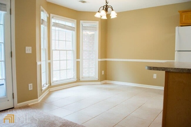 Building Photo - 8037 Creekland Dr