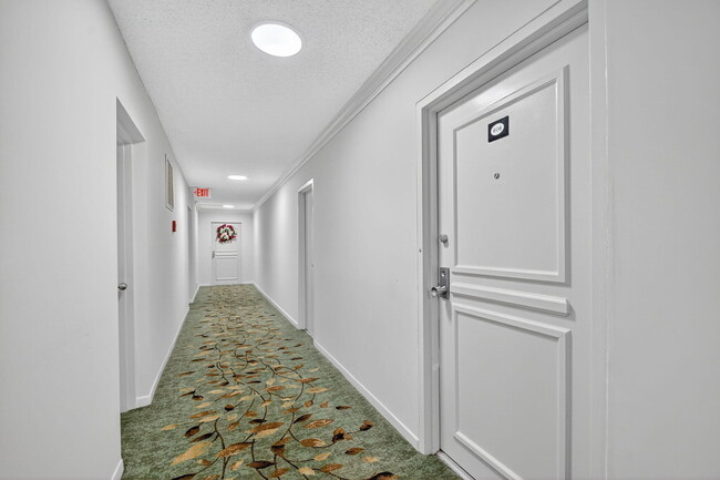 Foto del edificio - 3589 S Ocean Blvd