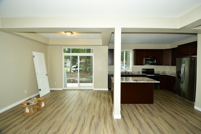 Cocina - 954 152nd St E