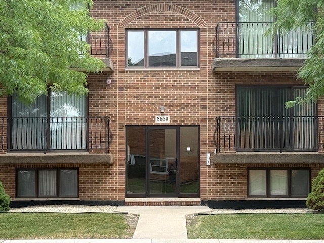 Building Photo - 8659 Meade Ave