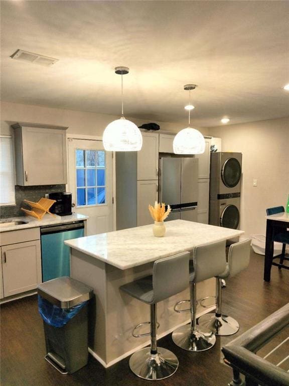 Building Photo - 2130 Keheley Dr