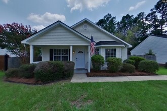Building Photo - 120 Oakbrook Village Rd