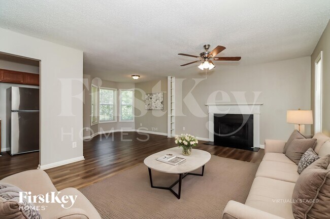 Foto del edificio - 110 Ivy Trace Ln