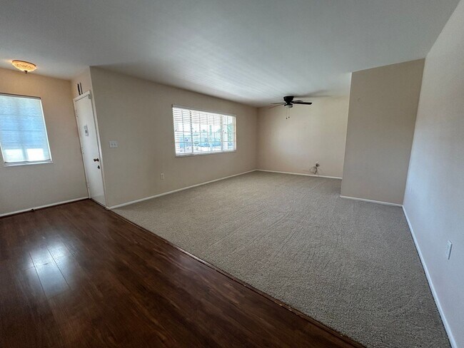 Foto del edificio - 55+ Community