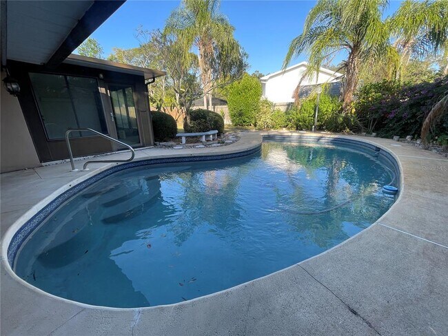 Building Photo - 11177 Bella Loma Dr