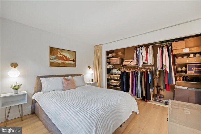 Foto del edificio - 8205 Grubb Rd