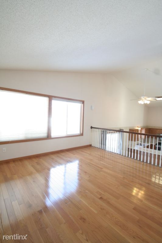 Building Photo - 3 br, 2.5 bath House - 2110 Ponderosa Dr SW