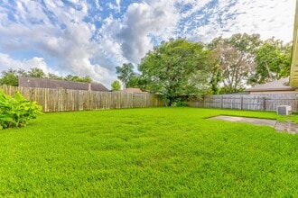 Building Photo - 2799 Wood Hollow Dr