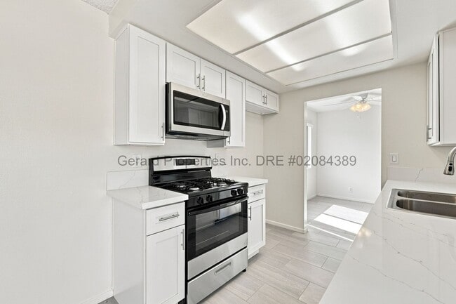Photo - 16762 Viewpoint Lane Apartment