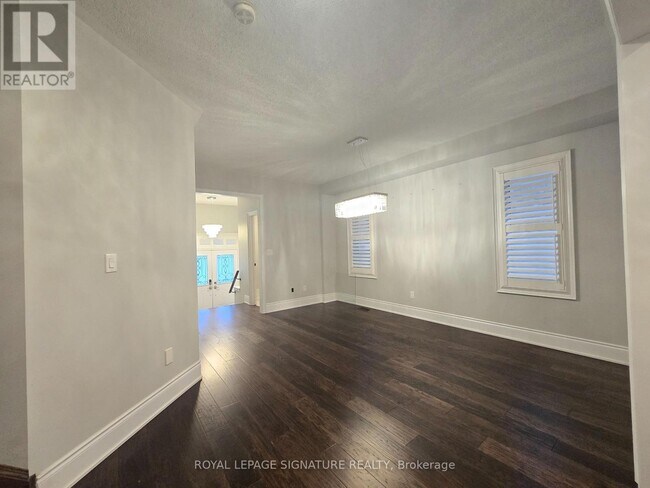 Photo du bâtiment - 3169 Goretti Pl