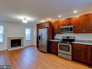 Building Photo - 503 Magnolia Ct