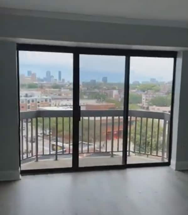 Building Photo - 12 Everett St