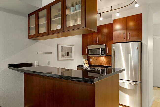 Foto del edificio - 1026 NE 65th St