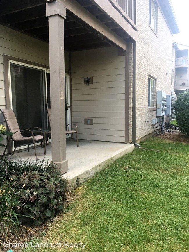 Building Photo - 10505 Trotters Pointe Dr