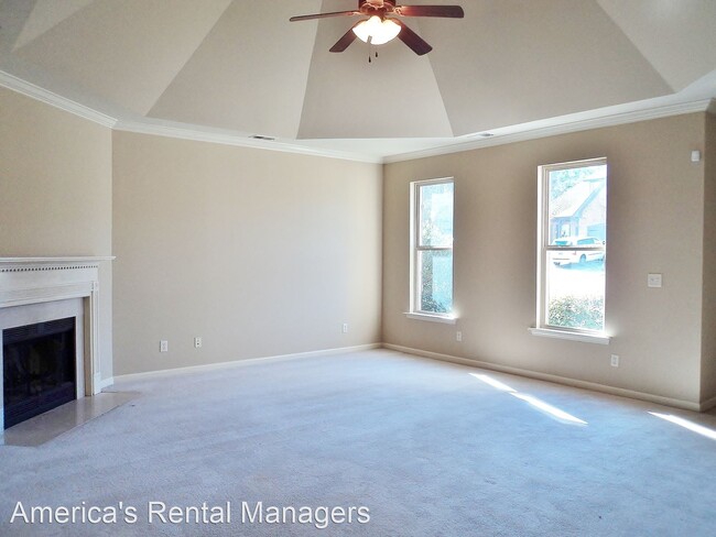 Building Photo - 3 br, 2 bath House - 1259 Easterwood Blvd