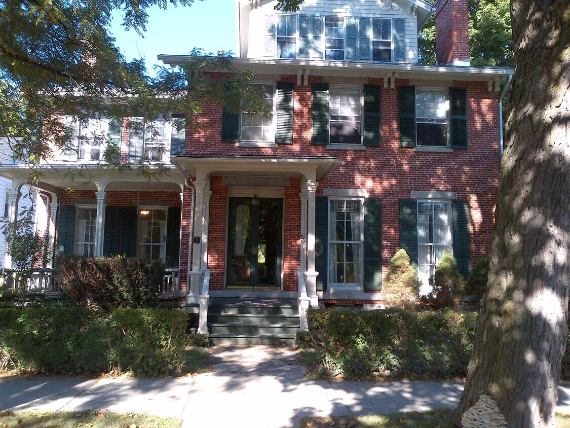 22 Main St Unit 3, Geneseo, NY 14454 Apartments in Geneseo, NY