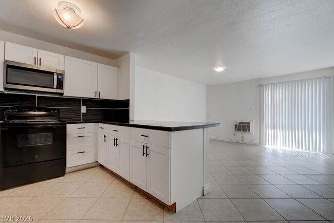 Foto del edificio - 5396 S Swenson St