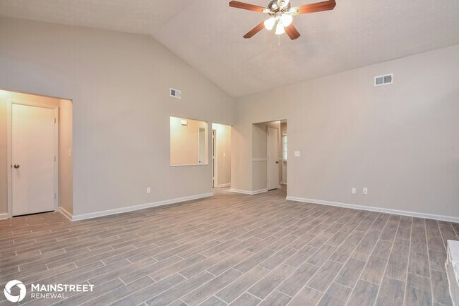 Foto del edificio - 5324 Biffle Downs Road, Stone Mountain, GA...