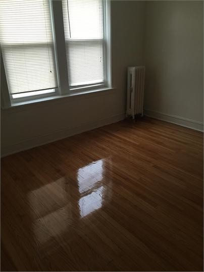 Foto del edificio - 6701 S Parnell Ave