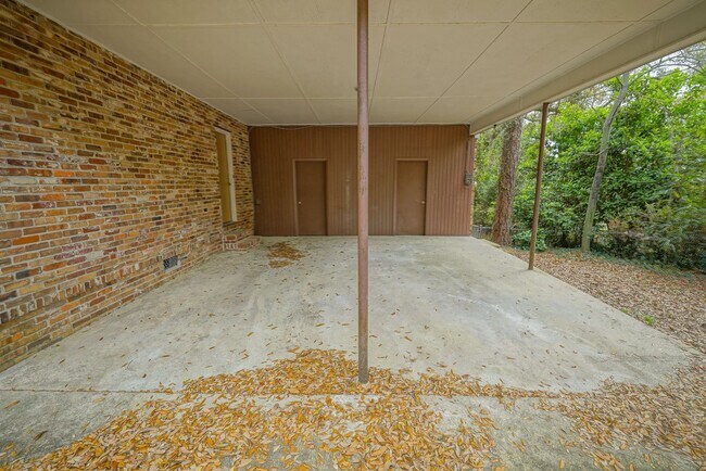 Foto del edificio - Sublease: Available 7/22/25 Beautiful 4/2 ...