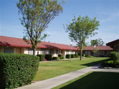 Building Photo - Parkwood Estates