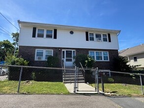 Building Photo - 185 Walnut Ave