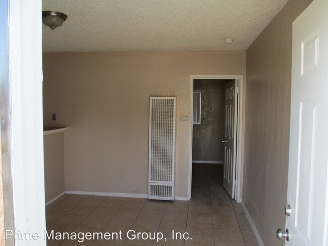 Building Photo - 13802 Avalon Blvd