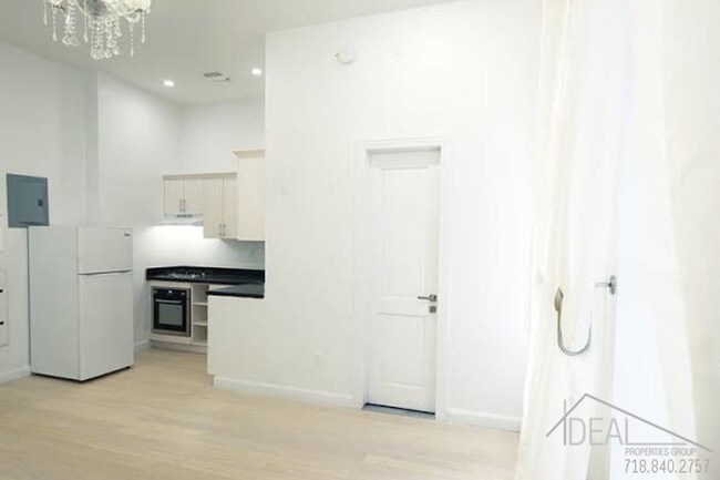 Foto del edificio - Bed-Stuy Studio LOFT
